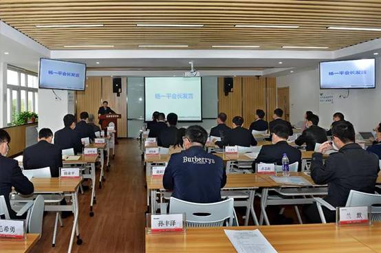 传承工匠精神 作育大国工匠，，，“大国工匠师带徒西北凯发k8焊工班”正式开班授课